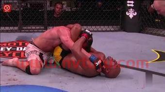 ufc重量级中量级哪个厉害,UFC比赛分几个重量级别进行对战?