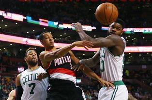 英媒评论凯尔特人比赛视频,凯尔特人145-117大胜开拓者,你认为凯尔特人发挥怎么样?