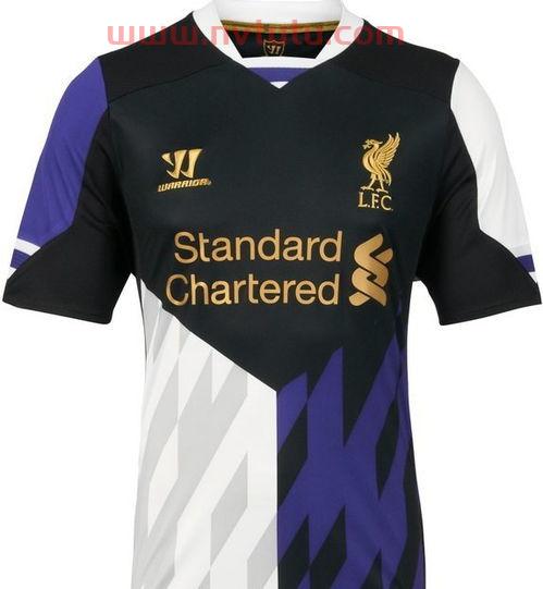 尤文利物浦冠军杯球衣利物浦出过绿色的球衣吗 哪个赛季的